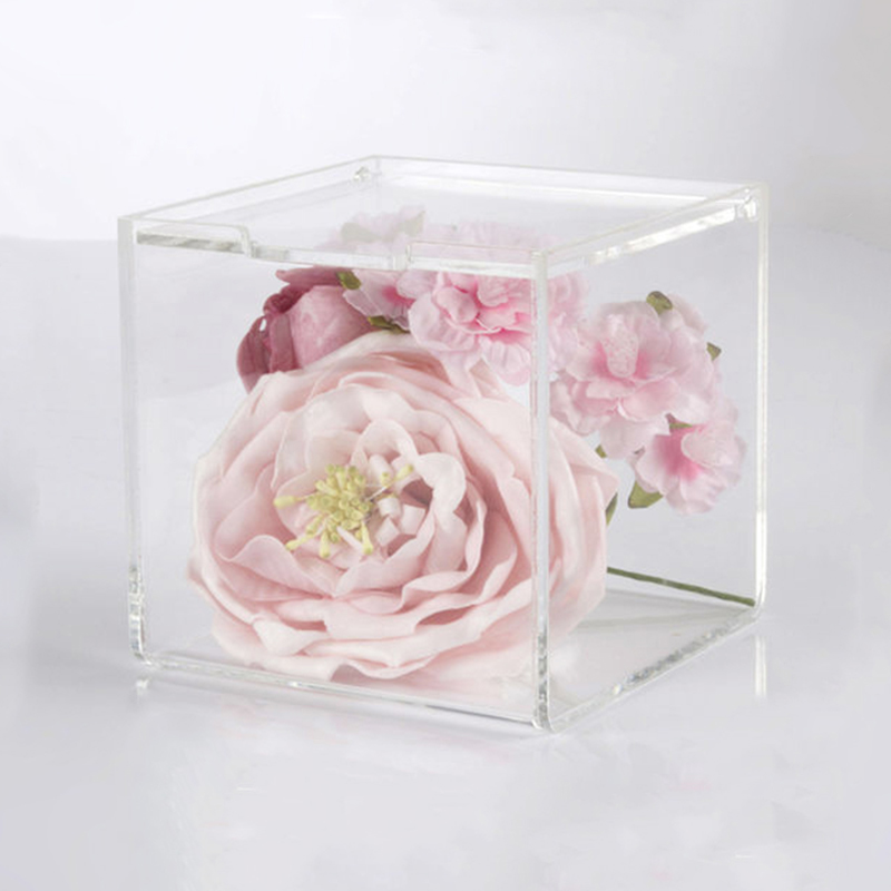 Clear acrylic rose cube, lucite rose box factory
