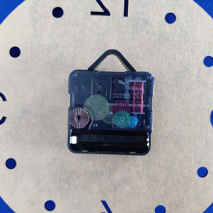 Acrylic cat shaped clock, wholesale acrylic wall clock