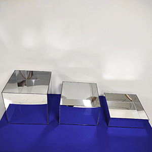 mirrored acrylic display riser, acrylic riser manufacturer