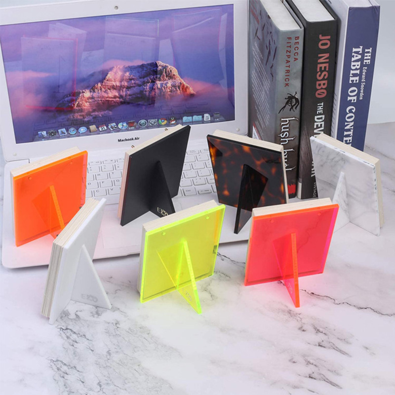 Acrylic calendar stand manufacturer, mini lucite calendar stand