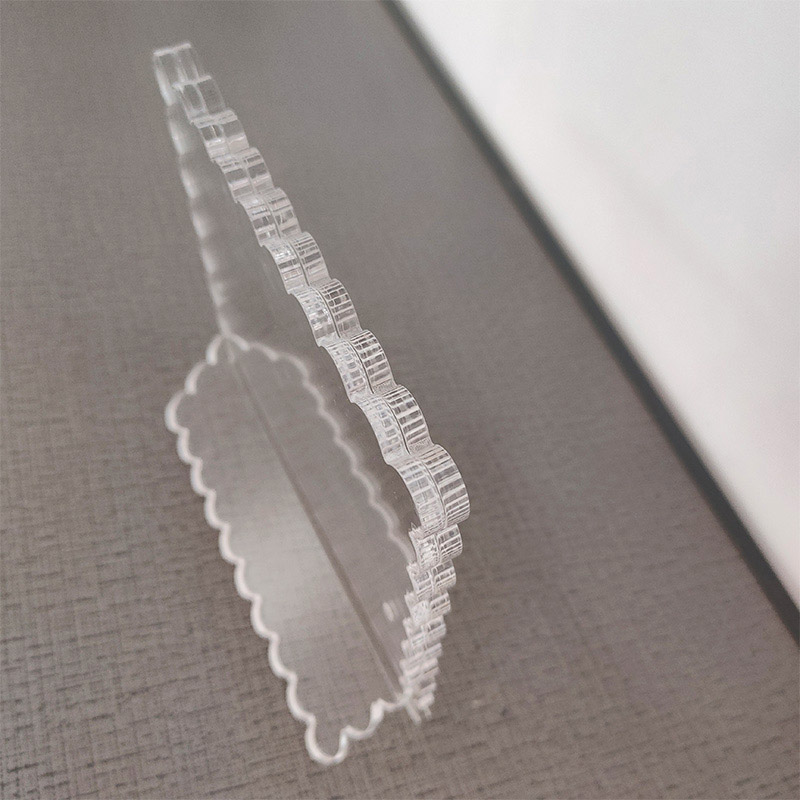 Magnetic plexiglass picture frame, slant acrylic photo frame