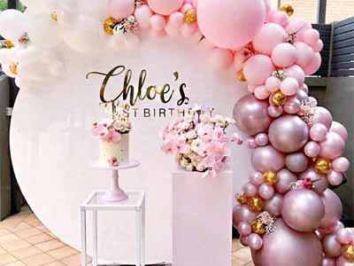 How to decorate a wedding or a party?